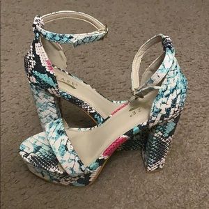 Sandals heel